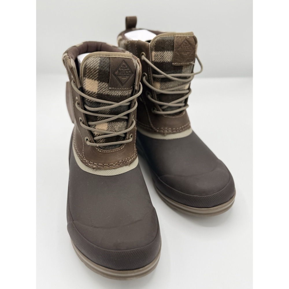 Woman's Original Duck Lace Muck Boots Size 11 NWB